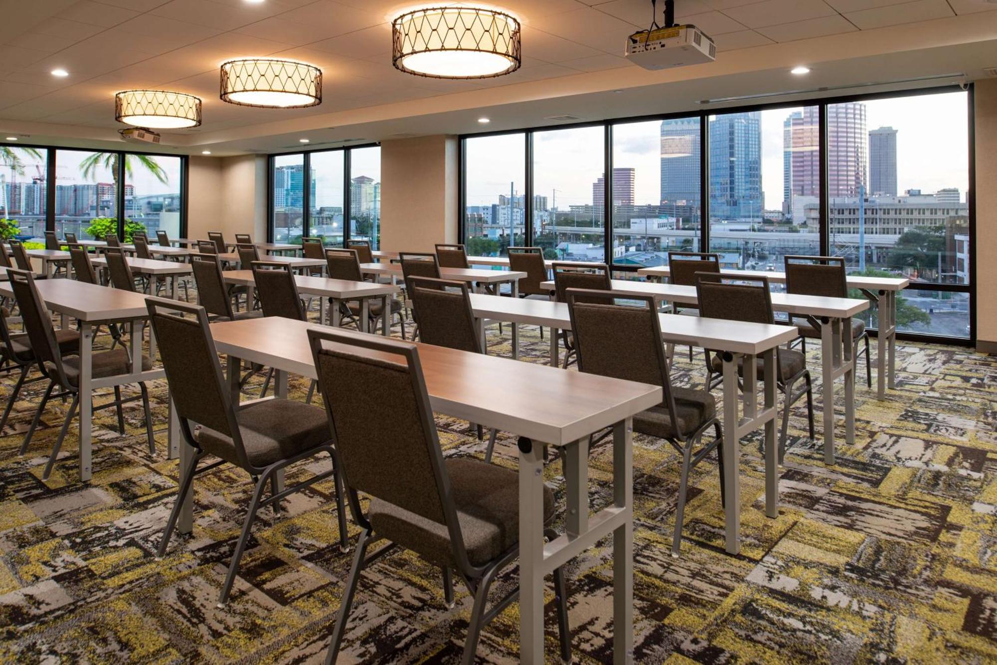 Hampton Inn Tampa Downtown Channel District Εξωτερικό φωτογραφία